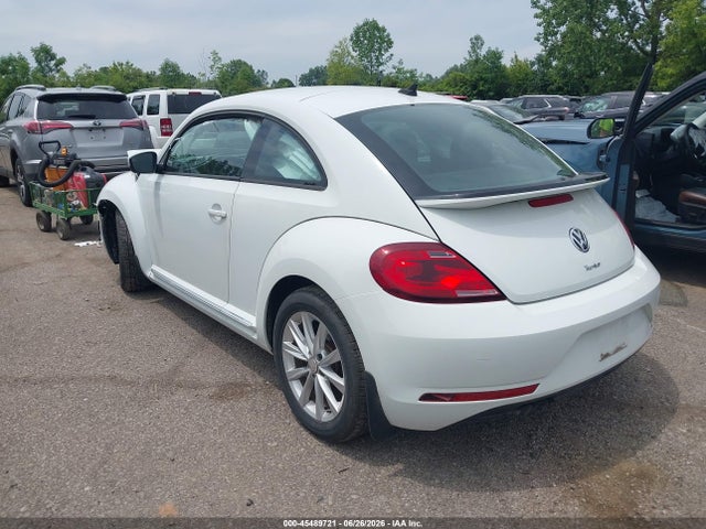 Продаж на аукціоні авто 2018 Volkswagen Beetle 2.0t Coast/2.0t S, vin: 3VWFD7AT5JM706246, номер лоту: 45489721