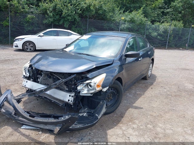 Nissan Altima 2.5 S 2014 1N4AL3AP6EC429244 Image 2