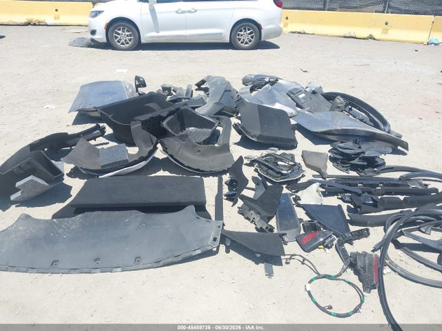 Продажа на аукционе авто 2026 Tesla Model Y All-wheel Drive/long Range Launch Series/premium All-wheel Drive, vin: 7SAYGDEE7TF344153, номер лота: 45489736