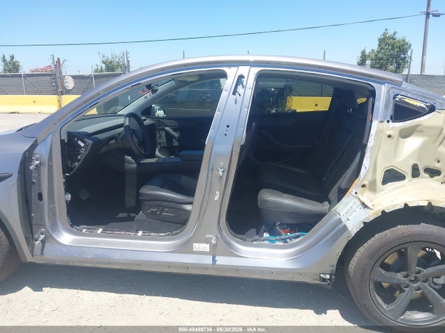 Продажа на аукционе авто 2026 Tesla Model Y All-wheel Drive/long Range Launch Series/premium All-wheel Drive, vin: 7SAYGDEE7TF344153, номер лота: 45489736