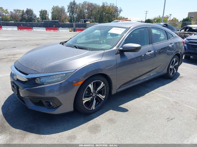 Honda Civic Touring 2016 2HGFC1F97GH635074 Image 2