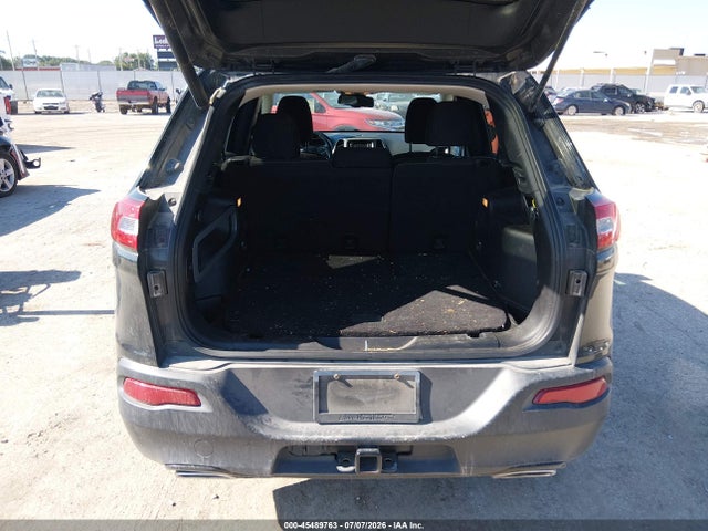 1C4PJMCS4FW774743 Jeep Cherokee Latitude Altitude