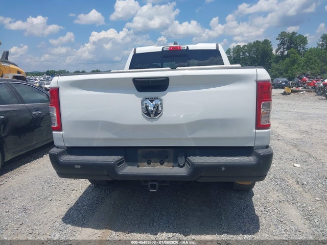 2022 Ram 1500 Tradesman  4x2 6'4 Box მანქანა იყიდება აუქციონზე, vin: 1C6RRECT8NN211528, აუქციონის ნომერი: 45489802
