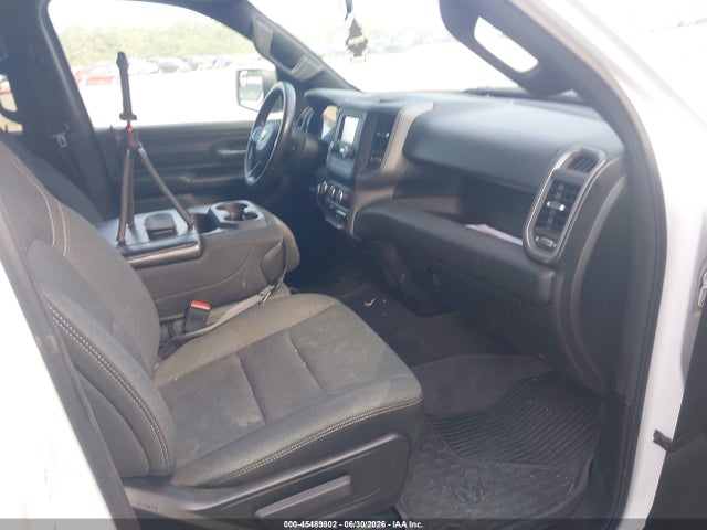 2022 Ram 1500 Tradesman  4x2 6'4 Box მანქანა იყიდება აუქციონზე, vin: 1C6RRECT8NN211528, აუქციონის ნომერი: 45489802