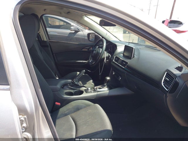 3MZBM1L71FM146583 Mazda Mazda3 I Touring