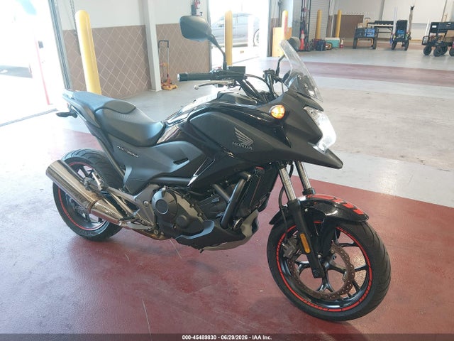 Honda NC700X 2015 JH2RC6306FK100024 главное изображение