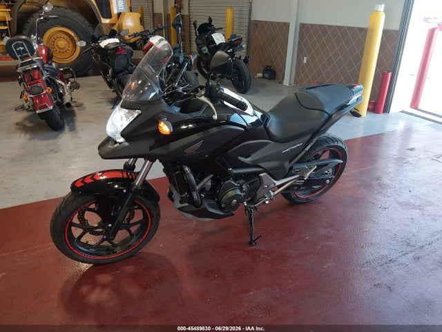 Honda NC700X 2015 JH2RC6306FK100024 Image 2