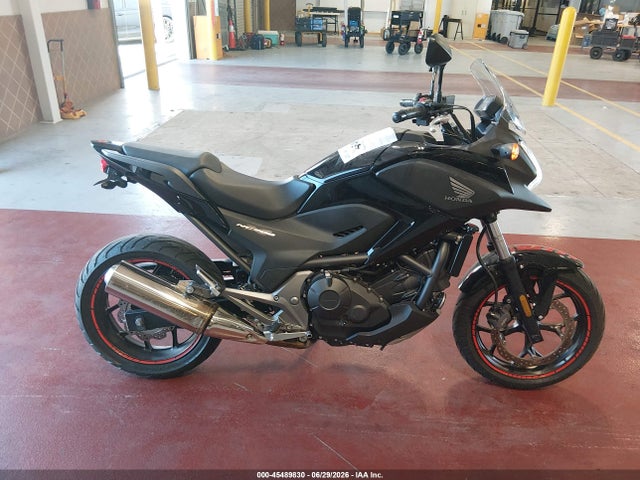 Honda NC700X 2015 JH2RC6306FK100024 Image 12