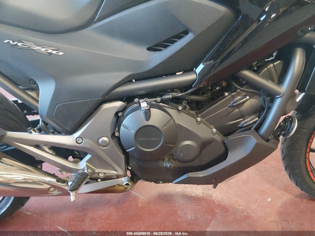 Honda NC700X 2015 JH2RC6306FK100024 Image 8