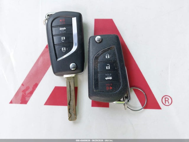 45489839 :رقم المزاد ، JTDS4MCE9NJ081299 vin ، 2022 Toyota Corolla Se مزاد بيع