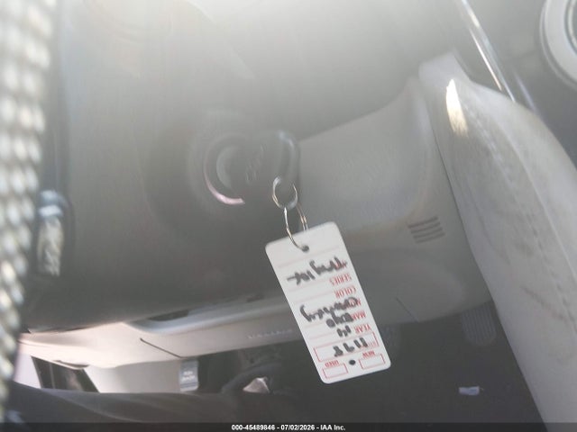 45489846 :رقم المزاد ، 4T4BF1FK8ER341962 vin ، 2014 Toyota Camry Le مزاد بيع