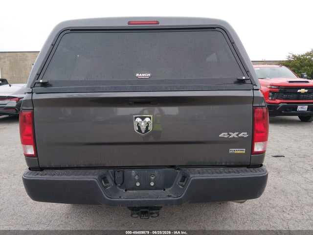 45489879 :رقم المزاد ، 1C6RR7KGXKS687311 vin ، 2019 Ram 1500 Classic Tradesman  4x4 5'7 Box مزاد بيع