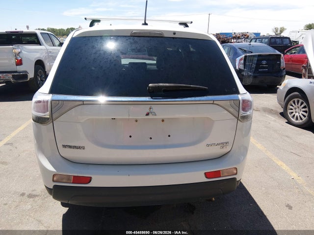 Mitsubishi OUTLANDER GT 2014 JA4JZ4AX3EZ001766 Image 17