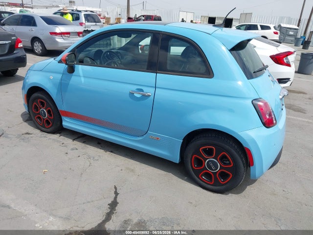 Fiat 500E BATTERY ELECTRIC 2017 3C3CFFGE8HT699168 Image 3
