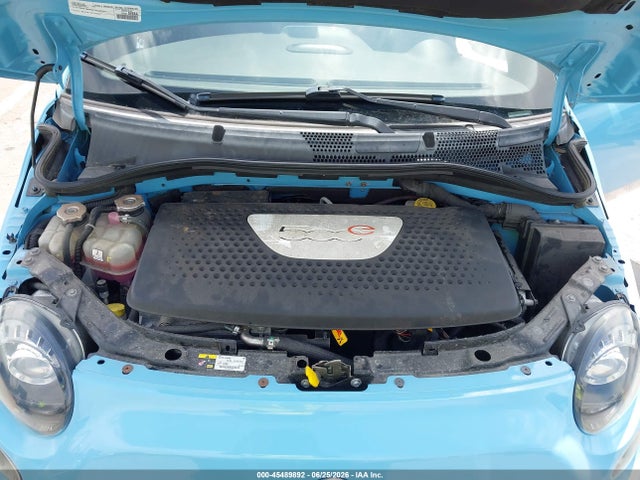 Fiat 500E BATTERY ELECTRIC 2017 3C3CFFGE8HT699168 Image 6