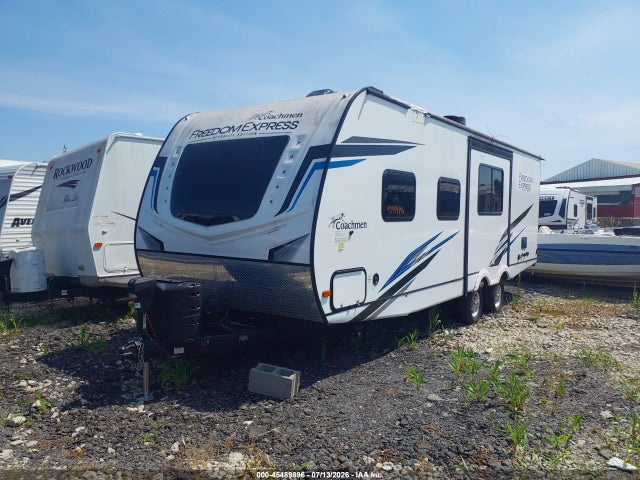 Coachmen Other 2022 5ZT2FEPB1NW024984 Image 2