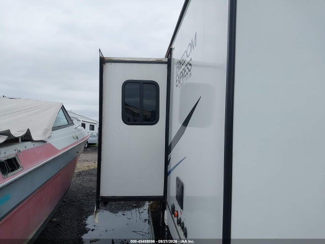 Coachmen Other 2022 5ZT2FEPB1NW024984 Image 12
