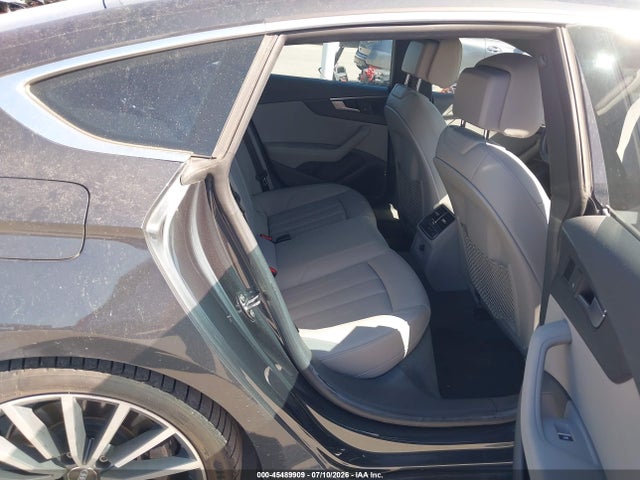45489909 :رقم المزاد ، WAUCNCF53JA018441 vin ، 2018 Audi A5 2.0t Premium مزاد بيع