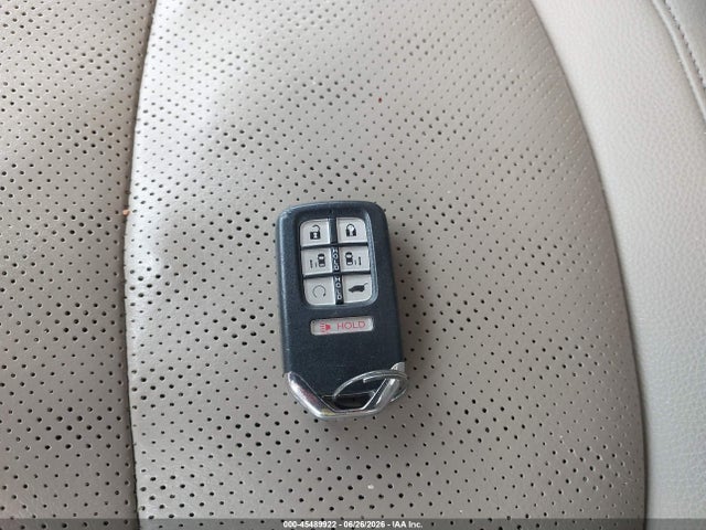 5FNRL6H94NB049098 Honda Odyssey Elite