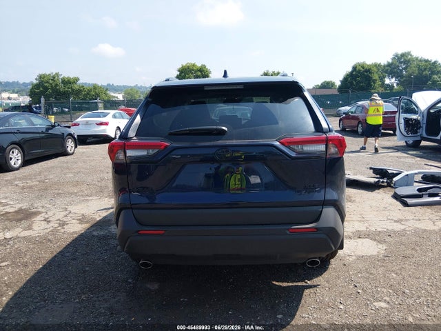 Toyota Rav4 Xle 2025 2T3P1RFV0SW612555 Image 16