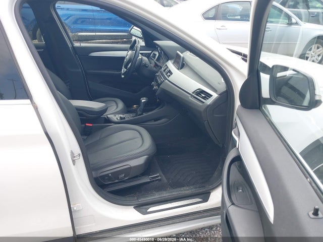 45490010 :رقم المزاد ، WBXHT3C39J5F92722 vin ، 2018 Bmw X1 Xdrive28i مزاد بيع