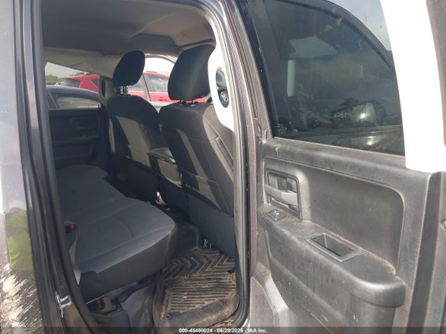 Продаж на аукціоні авто 2021 Ram 1500 Classic Tradesman  4x2 6'4 Box, vin: 1C6RR6FG6MS597936, номер лоту: 45490024