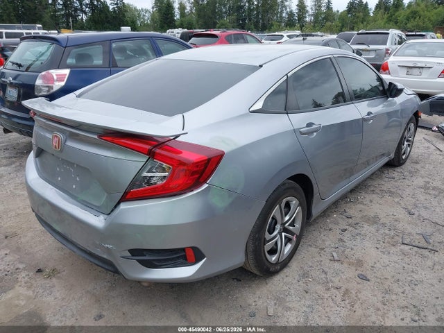 Honda Civic Lx 2018 2HGFC2E54JH557834 Image 4