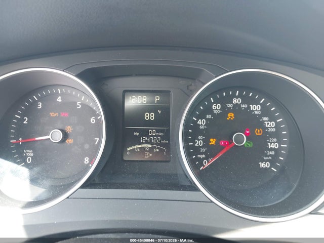 45490046 :رقم المزاد ، 3VWD17AJ0FM321912 vin ، 2015 Volkswagen Jetta 1.8t Se مزاد بيع