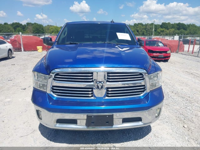 3C6RR7LT2HG769819 RAM 1500 Big Horn 4x4 5&#039;7 Box