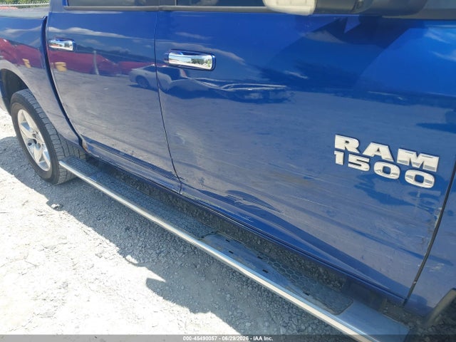 3C6RR7LT2HG769819 RAM 1500 Big Horn 4x4 5&#039;7 Box