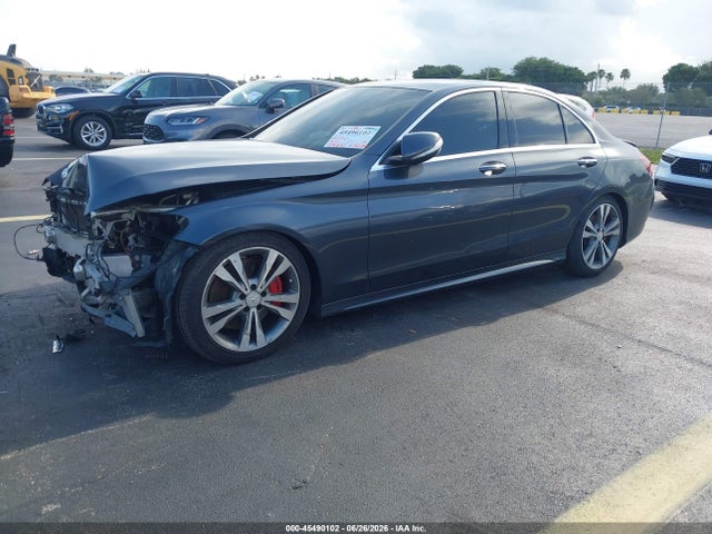 Aukcja sprzedaży 2015 Mercedes-benz C 400 4matic, vin: 55SWF6GB4FU010753, numer aukcji: 45490102