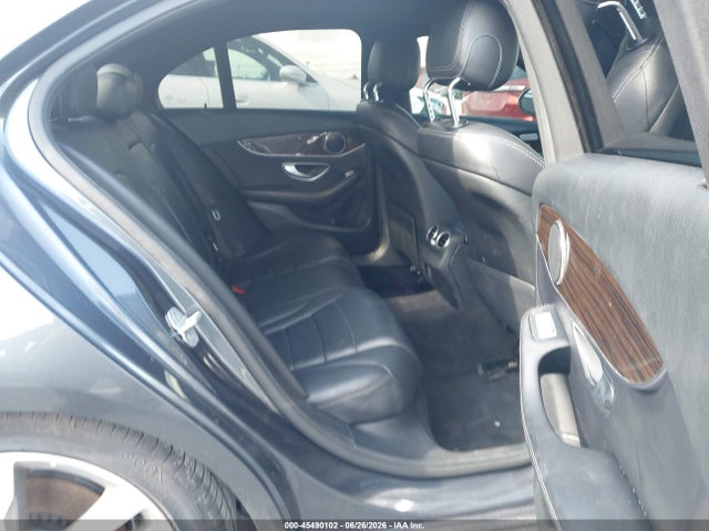 Aukcja sprzedaży 2015 Mercedes-benz C 400 4matic, vin: 55SWF6GB4FU010753, numer aukcji: 45490102