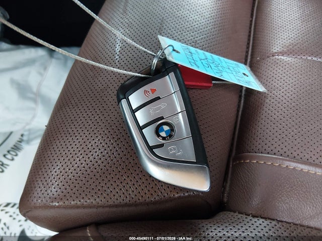 45490111 :رقم المزاد ، 5UXCR6C01M9D93978 vin ، 2021 Bmw X5 Xdrive40i مزاد بيع