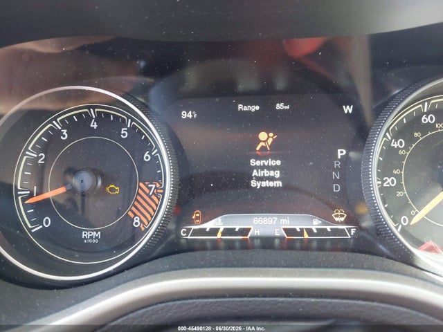 1C4PJMBS8FW693973 Jeep Cherokee Trailhawk