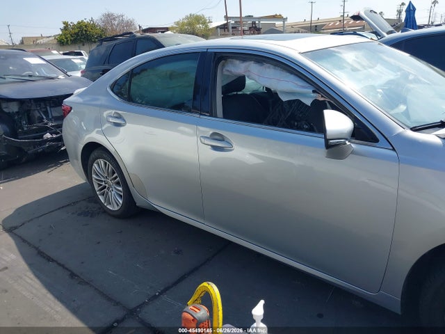 45490145 :رقم المزاد ، JTHBK1GG4F2195074 vin ، 2015 Lexus Es 350 مزاد بيع