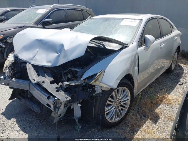 45490145 :رقم المزاد ، JTHBK1GG4F2195074 vin ، 2015 Lexus Es 350 مزاد بيع