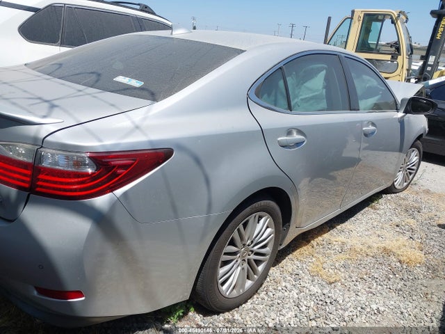 45490145 :رقم المزاد ، JTHBK1GG4F2195074 vin ، 2015 Lexus Es 350 مزاد بيع