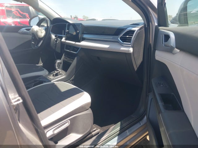 Продажа на аукционе авто 2025 Volkswagen Taos 1.5t Se, vin: 3VVEC7B25SM085715, номер лота: 45490187