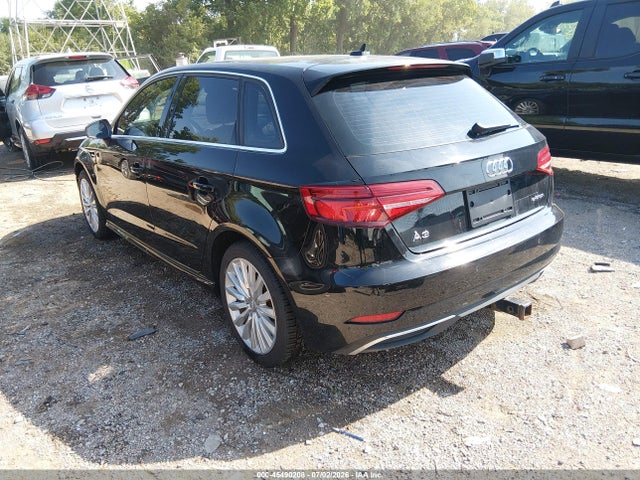 2018 Audi A3 E-tron 1.4t Premium/1.4t Tech Premium მანქანა იყიდება აუქციონზე, vin: WAUTPBFFXJA091514, აუქციონის ნომერი: 45490208