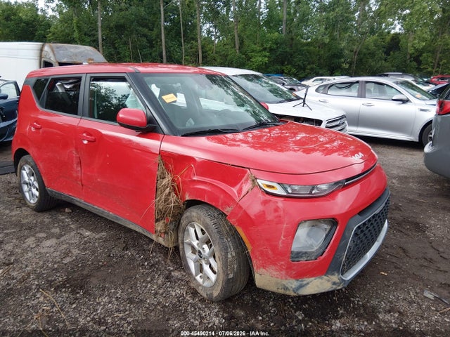 2022 Kia Soul Lx მანქანა იყიდება აუქციონზე, vin: KNDJ23AU7N7165706, აუქციონის ნომერი: 45490214