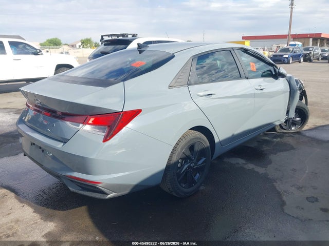 KMHLS4AG7MU193638 Hyundai ELANTRA SEL