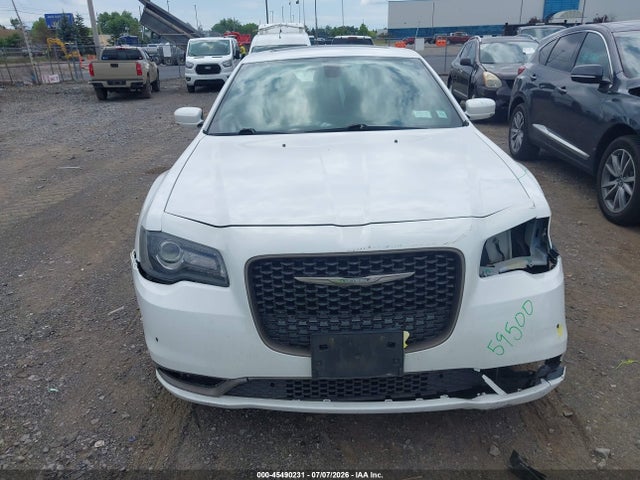 45490231 :رقم المزاد ، 2C3CCABG8GH304546 vin ، 2016 Chrysler 300 300s Alloy Edition مزاد بيع