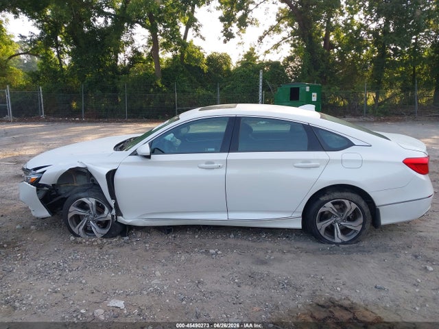 Auction sale of the 2018 Honda Accord Ex, vin: 1HGCV1F46JA111938, lot number: 45490273