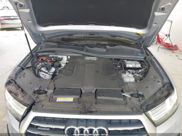WA1VAAF77JD048239 Audi Q7 3.0t Premium
