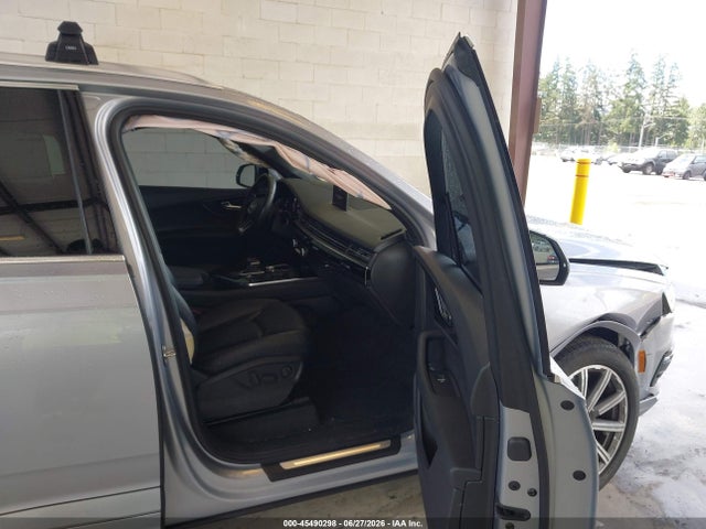 WA1VAAF77JD048239 Audi Q7 3.0t Premium
