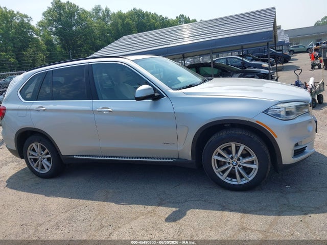 Продажа на аукционе авто 2015 Bmw X5 Xdrive35i, vin: 5UXKR0C55F0P04627, номер лота: 45490303