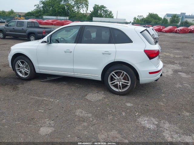 2015 Audi Q5 2.0t Premium მანქანა იყიდება აუქციონზე, vin: WA1LFAFP4FA125649, აუქციონის ნომერი: 45490321