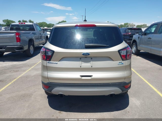 1FMCU9GD4HUE18513 Ford ESCAPE SE