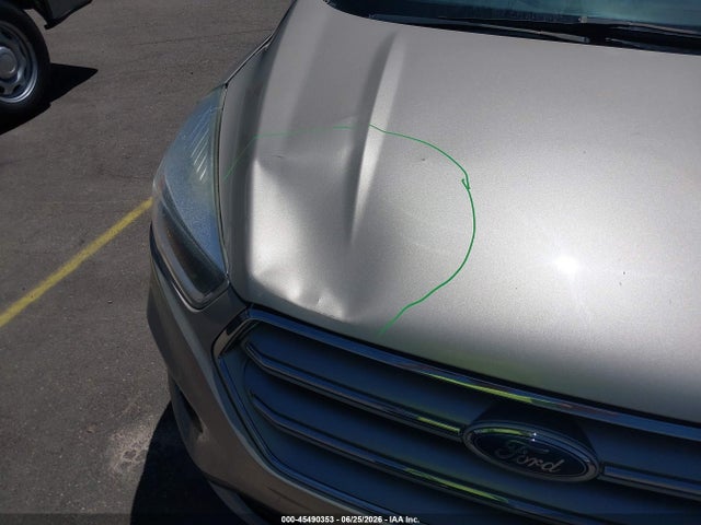 1FMCU9GD4HUE18513 Ford ESCAPE SE
