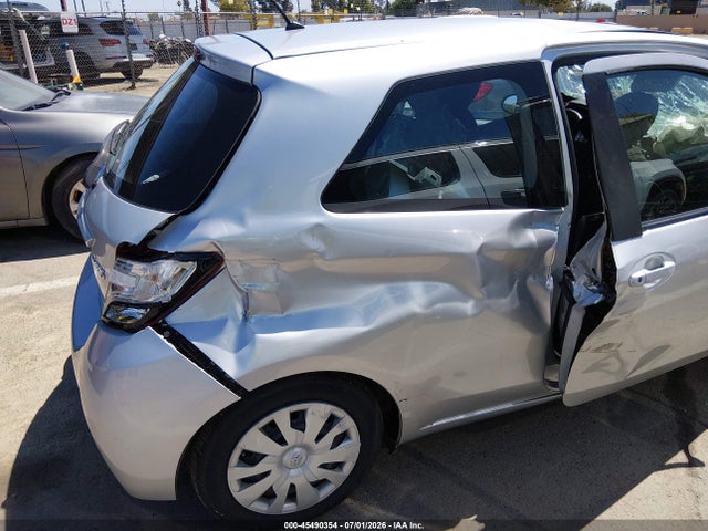 Toyota YARIS L 2015 VNKJTUD35FA028779 Image 13